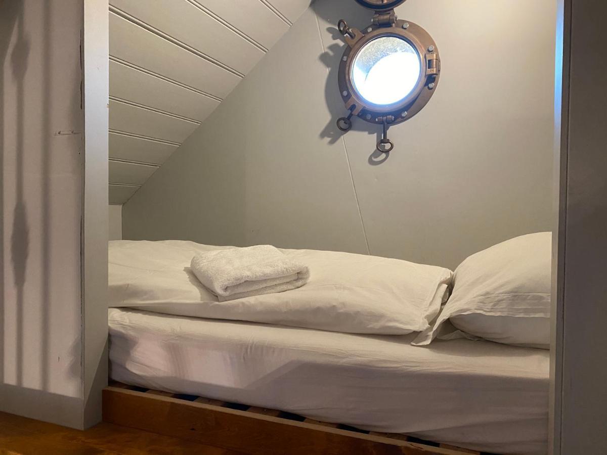 B&B De Lage Zwaluw Zwaluwe Kültér fotó
