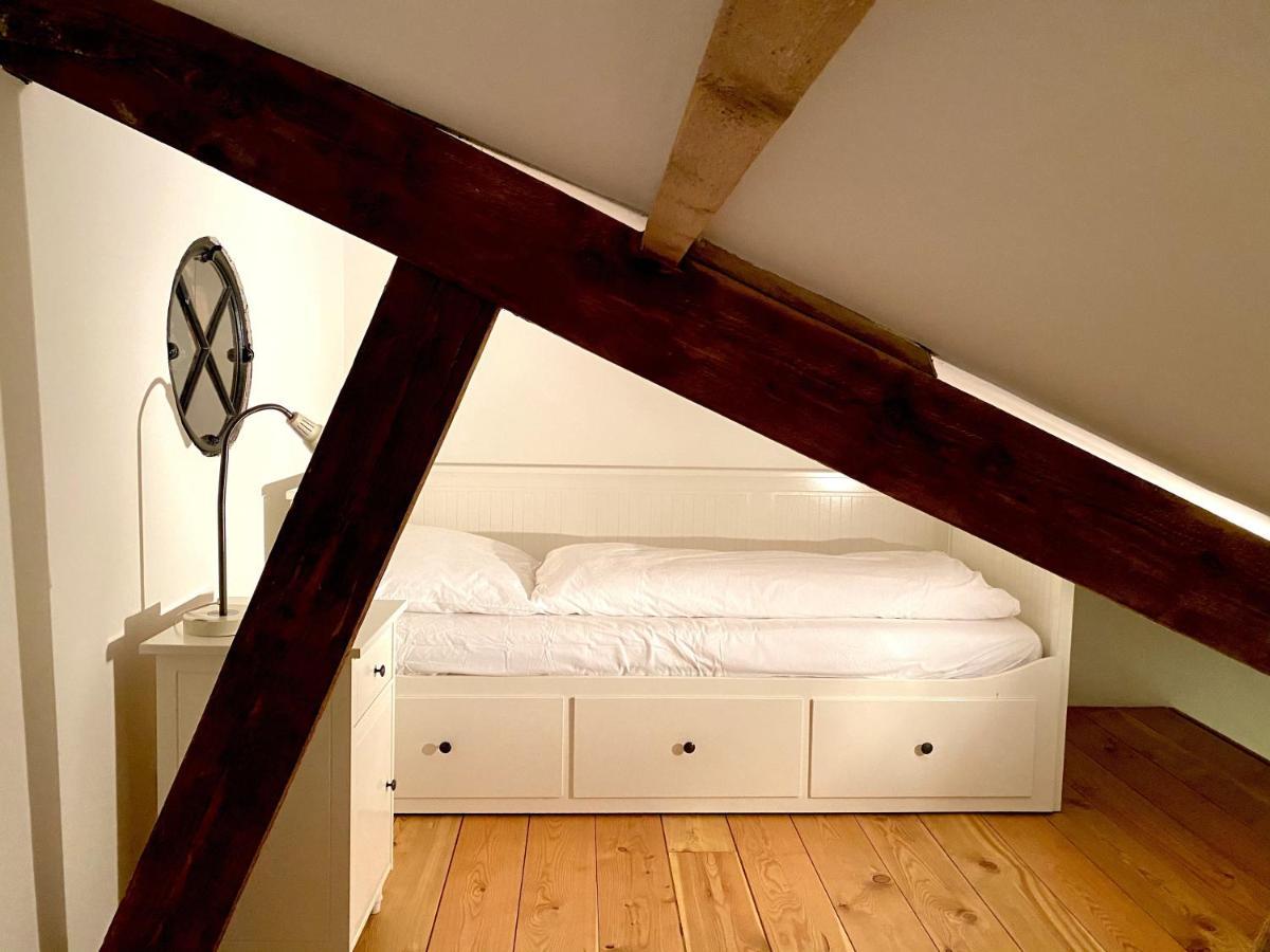 B&B De Lage Zwaluw Zwaluwe Kültér fotó